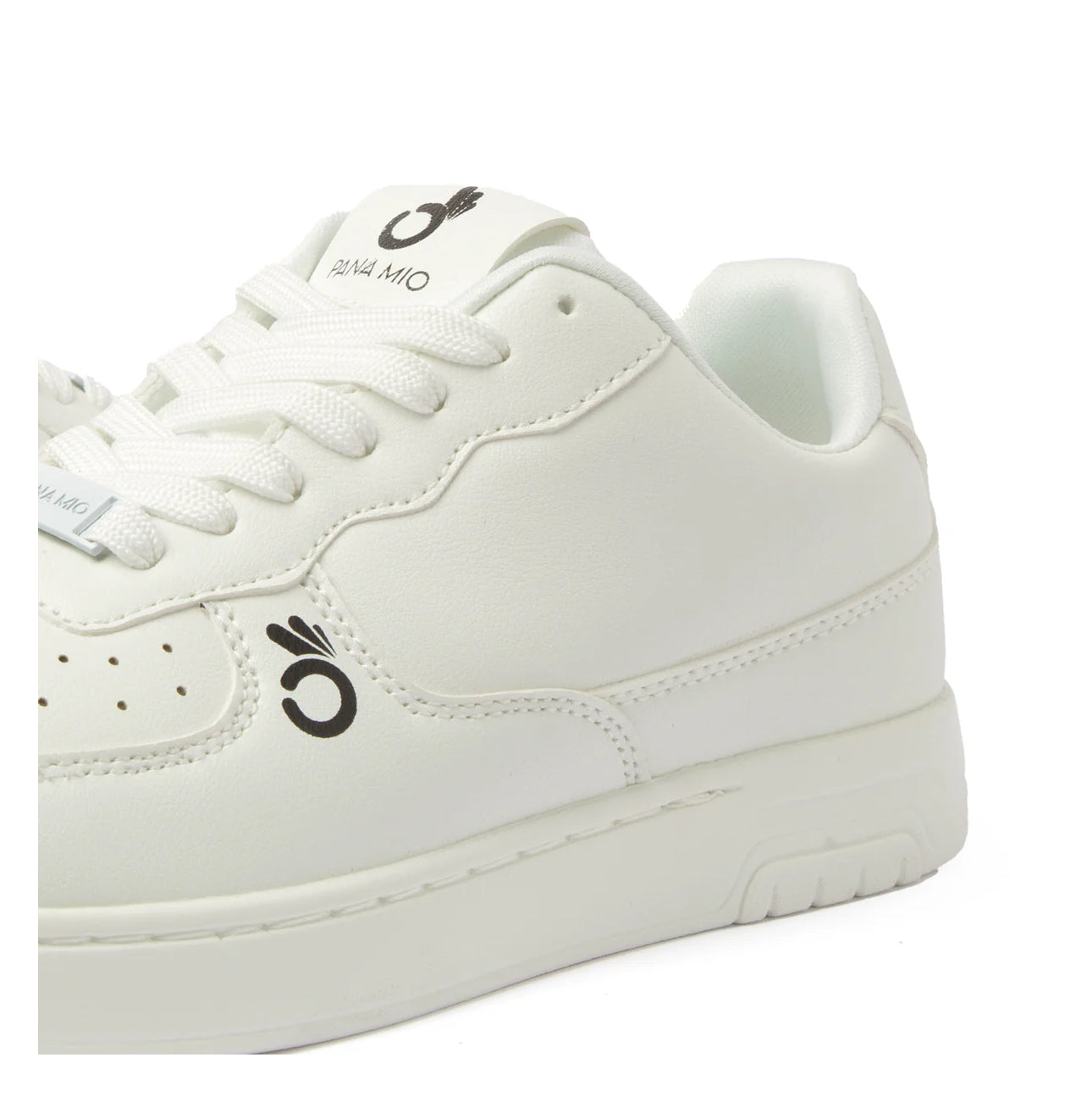 Panamio Low-top White