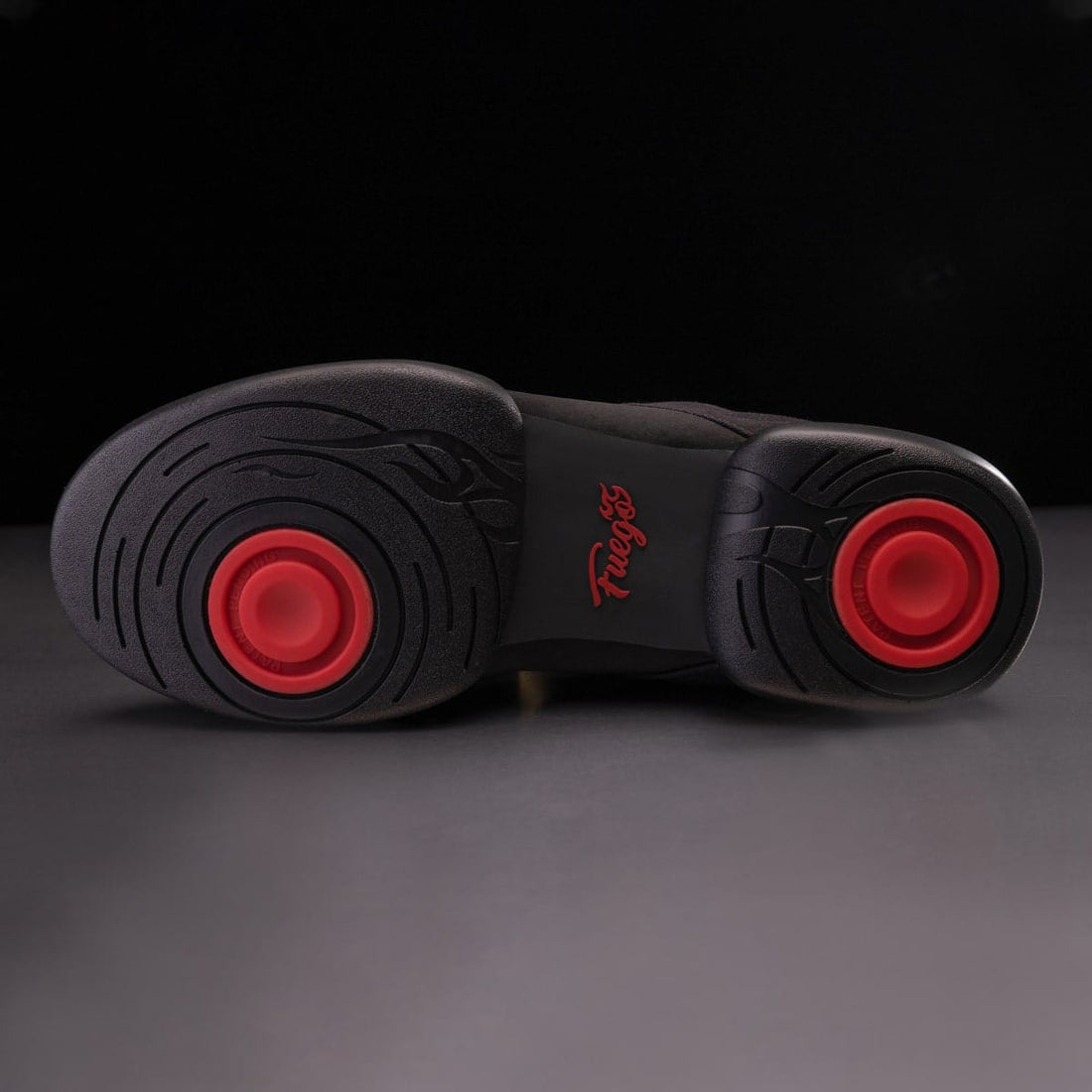 Fuego All-black Split-sole