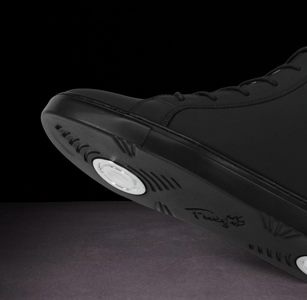 Fuego Wedge All Black