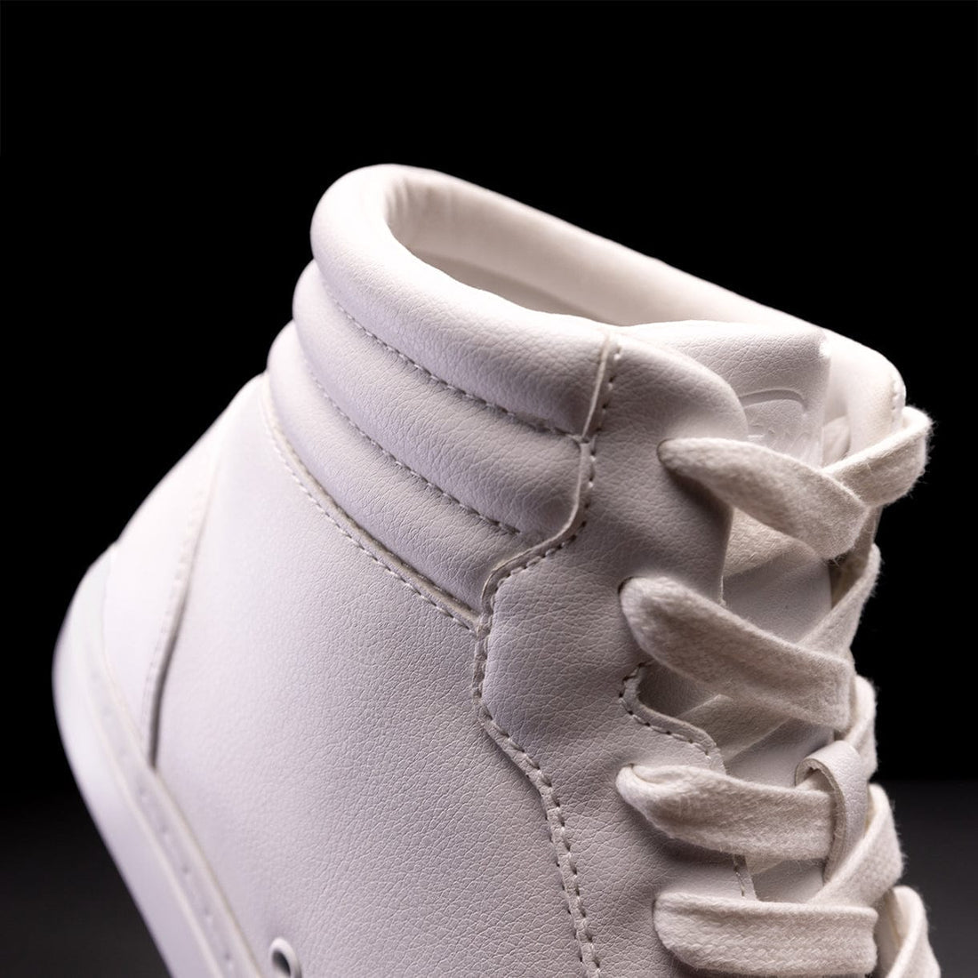 Fuego White High-top