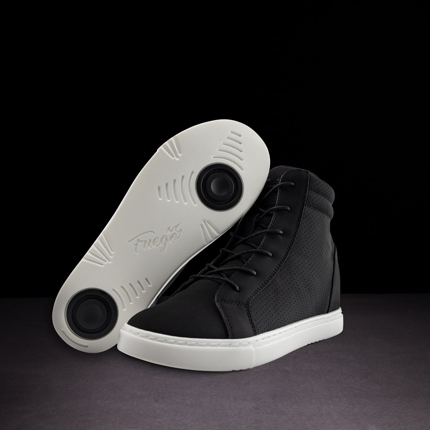 Fuego Wedge Black