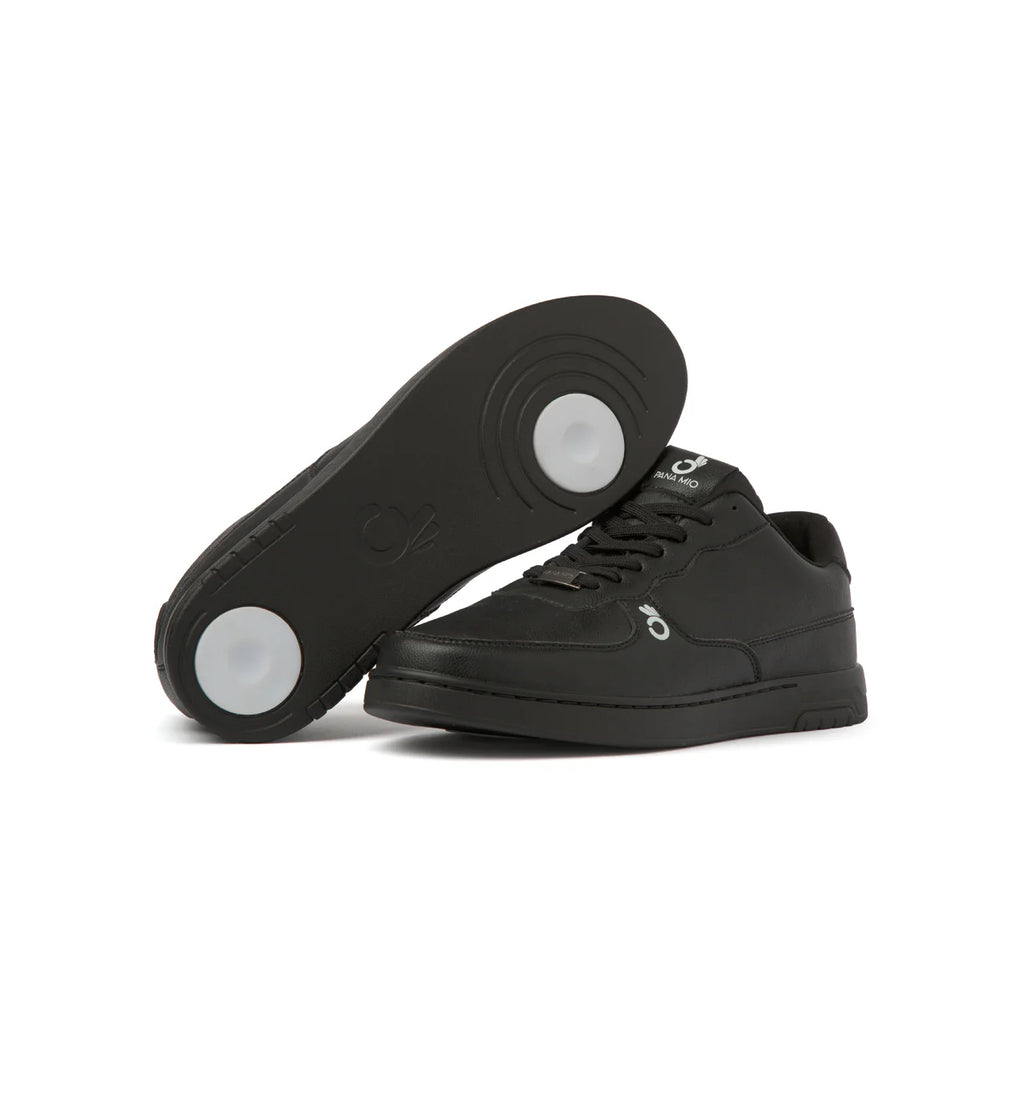 Panamio Low-top All Black