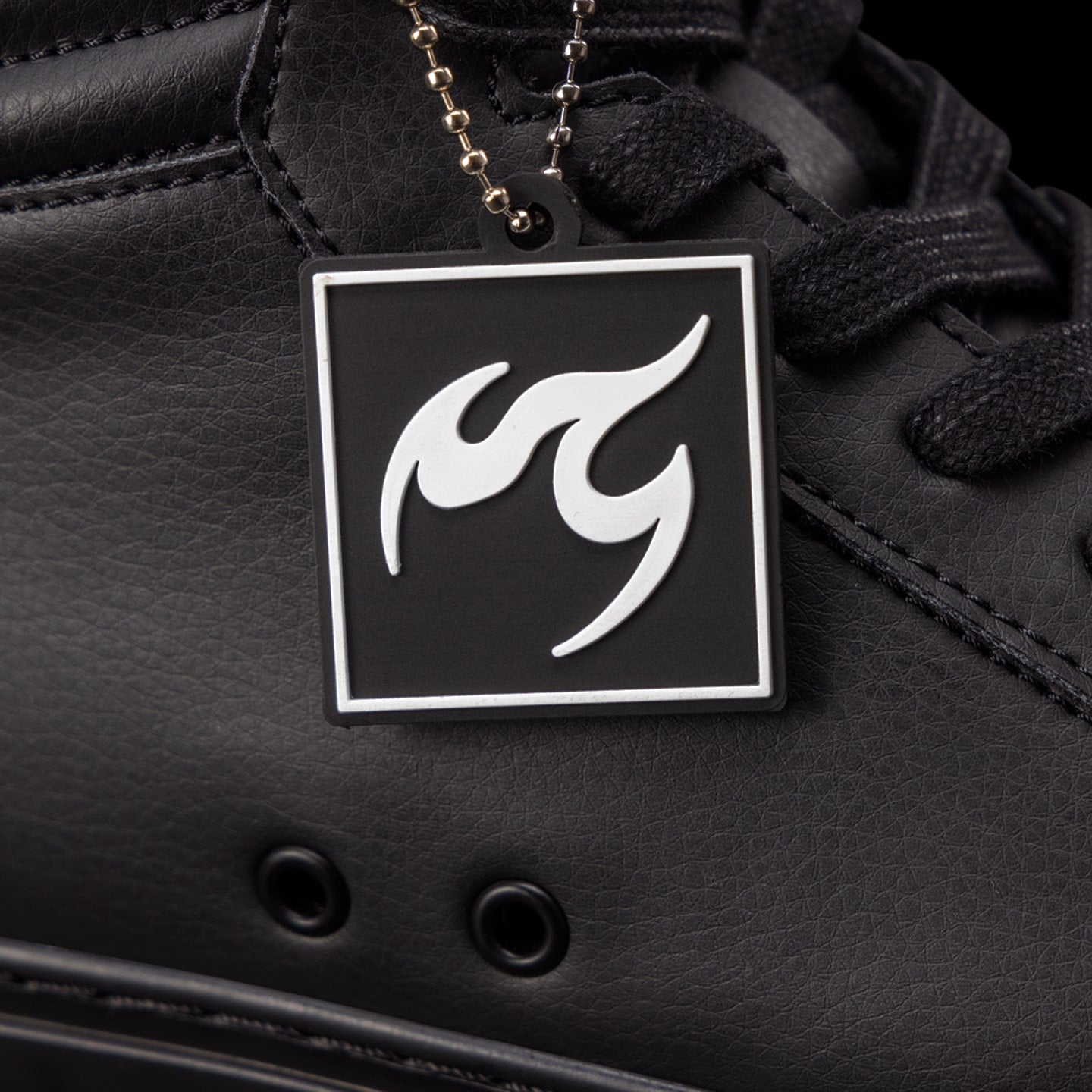 Fuego High-top All Black