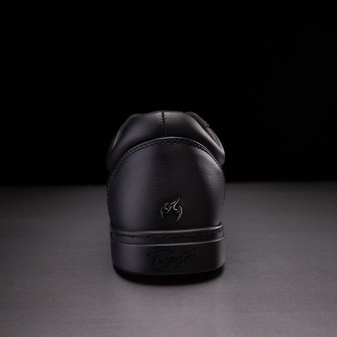 Fuego Low-top All Black